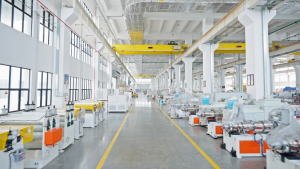 Boyu Machinery's workshop environment