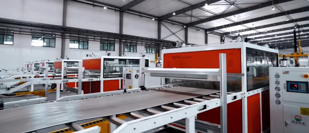 Plastic Extrusion Process.png